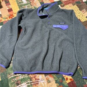 Patagonia Synchilla Gray Fleece with Purple Trim